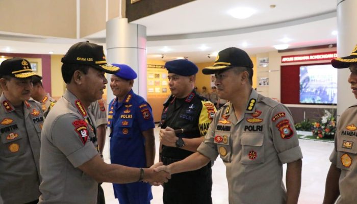 Idham Azis Terbang ke Polda Sulsel: Tekankan Netralitas Polri di Pilkada 2020