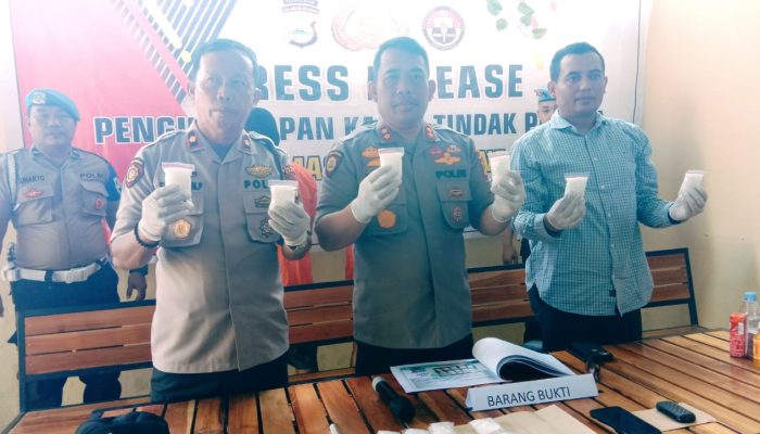 Bawa 15 Bal Sabu ke Bone, 2 Tersangka Pengedar Diancam Hukuman Mati