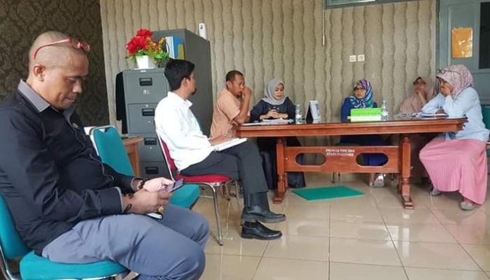 Kepala Biro AUAK IAIN Parepare Tegas Pimpin Rapat Sinkronisasi