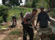 Meski Musim Hujan, Petugas Polsek Sinjai Borong Tetap Giat Sambangi Warganya