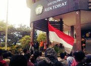Diduga Membicarakan Nasib Papua, 4 Mahasiswa Unkhair Ternate di-DO