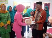 Bhayangkari Polres Sinjai Ikuti Bakti Sosial Tim Penggerak PKK