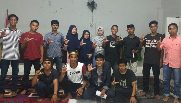 Pemuda Desa Saotanre Sinjai Buat Sekolah Nonformal: TBM “Sikola Mappadeceng”