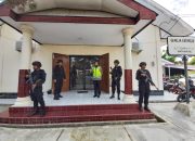 Patroli ke Gereja, Brimob Batalyon C Pantau Ibadah Minggu di Kabupaten Bone