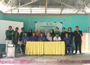 Kades Tabbinjai Gowa Dorong Mahasiswa KKN UINAM Bersinergi Bangun Desa