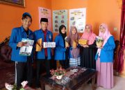 Ketua PKK Desa Puncak, Sukai Karya Tangan Kreatif KKNP IAIM Sinjai