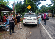 Petugas Posko Pencegahan Covid-19 Lakukan Pemeriksaan Penumpang KM. Kirana di Batas Sinjai-Bone