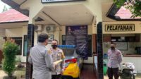 Peduli, Kapolres Sinjai Beri Tali Asih Kepada Personilnya