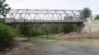 Dengar Perjuangan Masyarakat Melintasi Sungai Kalamisu, Bupati ASA Tergerak Bangun Jembatan Permanen