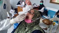 Keluarga Besar Diskominfo dan Persandian Sinjai Jalani Tes Swab Massal