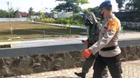 Batalyon C Sterilkan Taman Watampone Green Epicentrum
