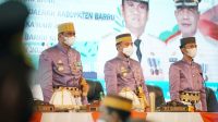 Plt Gubernur Sulsel Tinjau Pembangunan Anjungan Pantai Sumpang Binangae