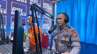 Melalui Saluran Radio, Danyon C Bersama Basarnas Bone Sampaikan Cara Menghadapi Bencana
