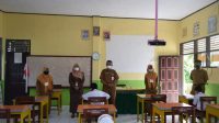 Kasi Pendidikan Madrasah Kemenag Sinjai Pantau Pelaksanaan Ujian Madrasah Tingkat MI