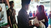 Berbagi Berkah Ramadhan, Owner CC-Mart Bagikan Ribuan Paket Sembako