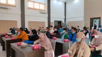 Penerima Beasiswa KIP Kuliah Asal IAIM Sinjai Hadiri Monev di Kota Makassar