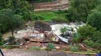 Kepala BPBD: Rumah Warga Sinjai Tengah Rusak Berat Karena Longsor