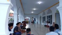 Sambut Malam Lailatul Qadar, Remaja Masjid Nurus Sholihin Kajian dan Buka Bersama