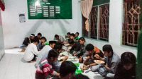 Usai Kajian, HIMDIBA IAIM Sinjai Buka Puasa Bersama Dosen dan Alumninya