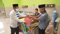 RSUD Sinjai Bagikan Takjil ke Pasien