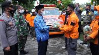 MMC Serahkan Bantuan Sayuran Bagi Warga Terdampak Covid-19