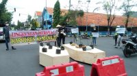 DPD Gerakan Pemuda Nusantara Pamekasan Gelar Aksi Teatrikal Peduli Lingkungan