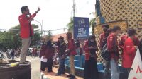 Aliansi Mahasiswa UMSi Blokade Jalan Persatuan Raya Sinjai