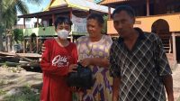 Pengurus OSIS SMP Negeri 1 Bissappu Salurkan Bantuan Korban Banjir di Tarowang Jeneponto