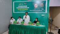 Anggota DPR RI ‘Amure’ Serahkan Beasiswa PIP di Sinjai, Ortu Siswa Terharu