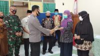 Empat Nakes Puskesmas Windusari Terima Penghargaan dari Polres Magelang
