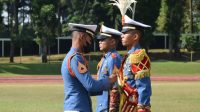 Akmil Gelar Tradisi Serah Terima Alat Drumband GSCL