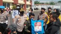 Polres Magelang Kota Beri Bantuan Sembako Pada Pelaku UMKM
