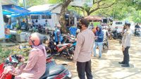 Datangi Tukang Ojek dan Becak di Pasar Sentral, Polisi di Sinjai Minta Patuhi Prokes Penanganan Covid-19