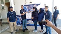 Sasar Jamaah Masjid, Kader Baru Nasdem Sinjai Berbagi Sembako