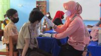 Pelajar SMP Negeri 5 Sinjai Jalani Vaksin Dosis Pertama