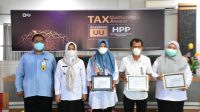 Sekretariat DPRD Sinjai Terima Penghargaan Kategori Pelaporan Pajak Terbaik