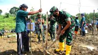 Korem 071/Wijayakusuma Bersama Komponen Masyarakat Lakukan Penghijauan
