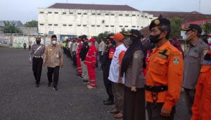 Walikota Magelang Pimpin Apel Gelar Pasukan Operasi Lilin Candi 2021