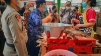 Jelang Perayaan Natal 2021, Wakil Wali Kota Magelang Sidak Stok dan Harga Bahan Pokok