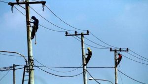 Waduh, Warga Bulupoddo Sinjai Mengeluhkan Jaringan Listrik PLN