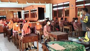 Polsek Tegalrejo Sosialisasikan Penanggulangan Penyalahgunaan Narkoba dan Kenakalan Remaja