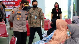 Kapolres Magelang Tinjau Vaksinasi di Balai Desa Temanggung Kaliangkrik