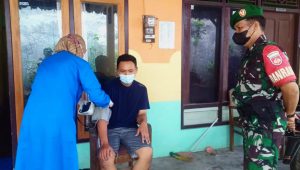 Bersama Tim Satgas Covid, Danramil Mertoyudan Lakukan Tracing