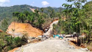 Aparat Gabungan Dampingi BPN Pengukuran Tanah di Desa Wadas Purworejo