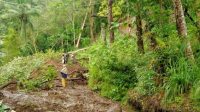 Longsor di Desa Baru Jalan Terputus, Warga Minta Alat Berat