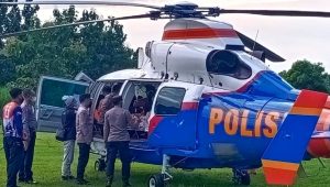 Kapolri Jemput Sinta Aulia Maulidia Dengan Helikopter untuk Berobat