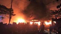 Malam Ini Area Relokasi Pasar Johar Semarang Terbakar
