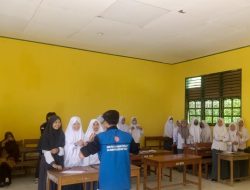 Edukasi Siswa, Kader PIK M IAIM Sinjai Lakukan Kunjungan ke Sekolah