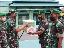 Jelang Idul Fitri 1443 H, Danrem 072/Pamungkas Berbagi Kebahagiaan