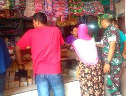 Cek Harga Migor, Babinsa Koramil 06/Grabag Blusukan ke Pasar